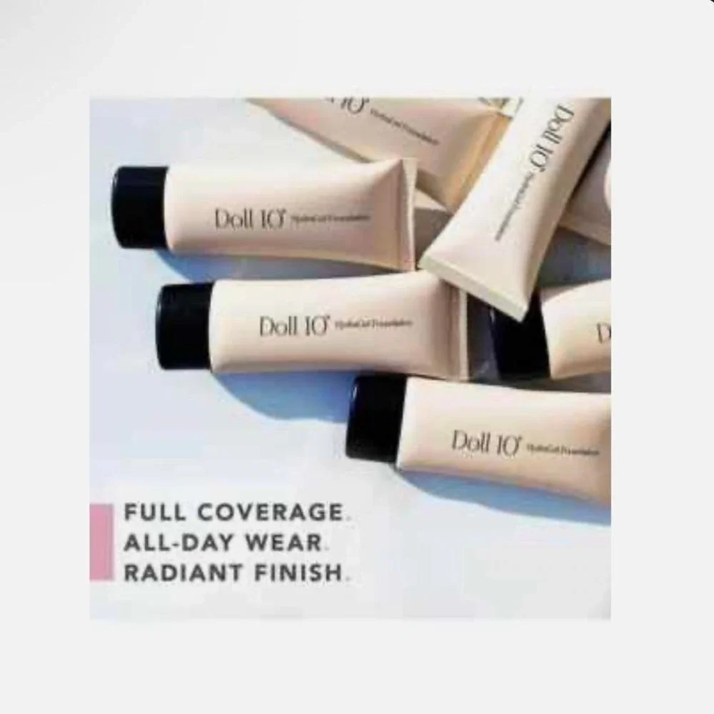Doll 10 Hydra Gel Foundation‎ 30 ml 1 oz Deep Tan New and Sealed